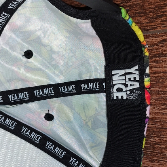 Yea.Nice Parrots Multicolor Adjustable Snapback Hat Cap OS - Picture 8 of 9